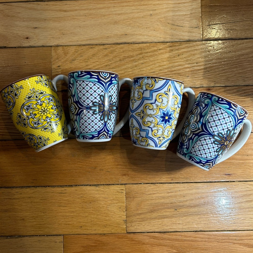 Colorful Ceramic Mug Set